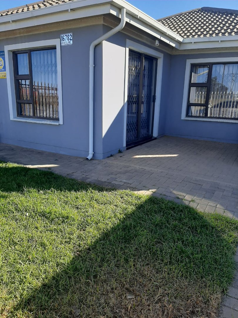 3 Bedroom Property for Sale in Heidedal Free State